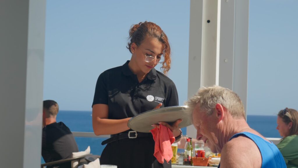 spoons_lanzarote_staff_01 (1)
